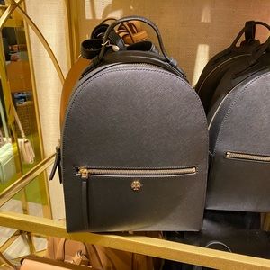 Meet your Posher, Christyna